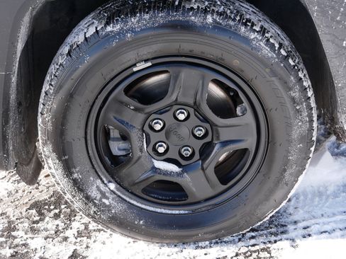 Used 2020 Jeep Renegade Sport image 15