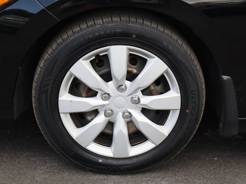 Used 2022 Honda Civic LX image 30