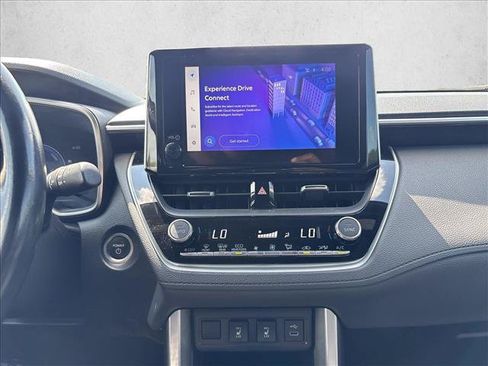 Used 2023 Toyota Corolla Cross AWD Hybrid w/ Convenience Package image 14