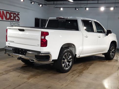 Used 2025 Chevrolet Silverado 1500 LT w/ Z71 Off-Road Package AWD/4WD image 7