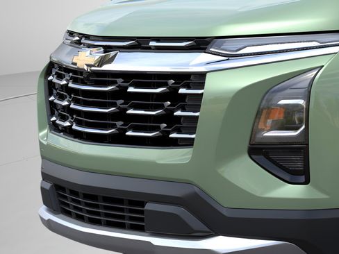 New 2026 Chevrolet Equinox LT image 13