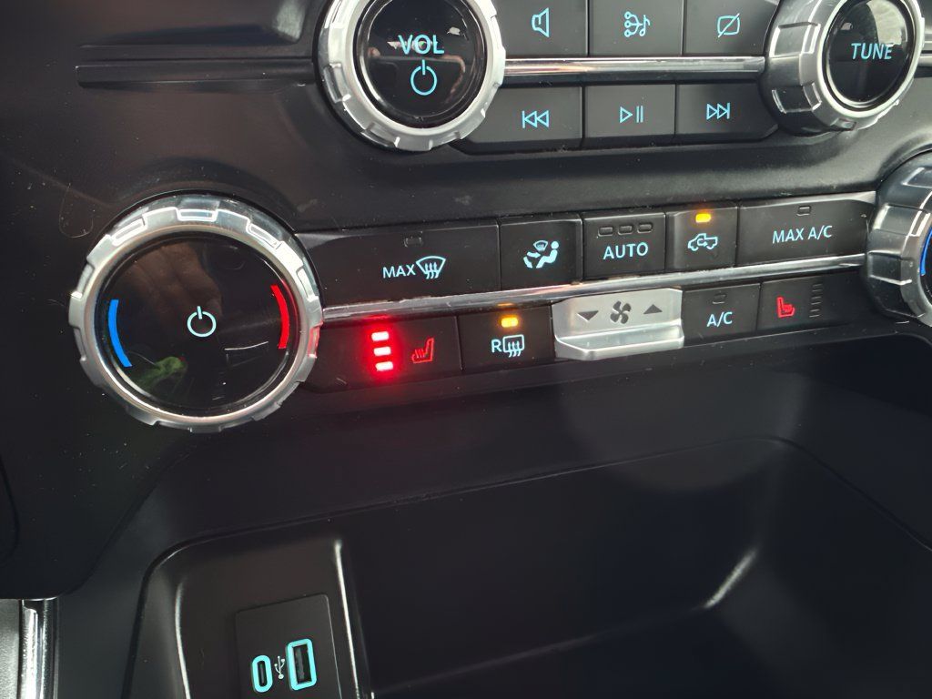 Used 2023 Ford F150 XLT w/ Equipment Group 302A High AWD/4WD image 18