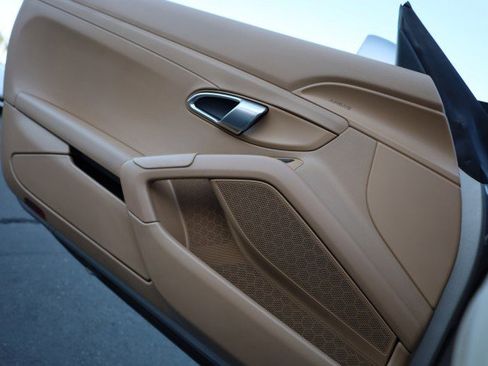 Used 2013 Porsche Boxster RWD image 37