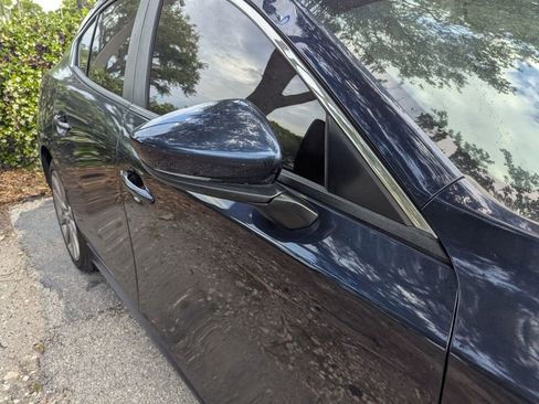 Used 2021 MAZDA MAZDA3 s FWD image 10