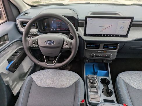 New 2025 Ford Maverick XLT w/ XLT Luxury Package image 17