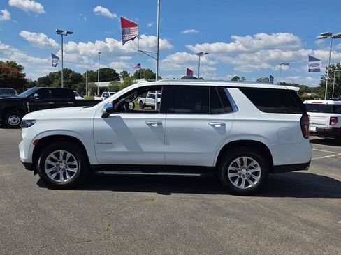 Used 2024 Chevrolet Tahoe Premier RWD image 4