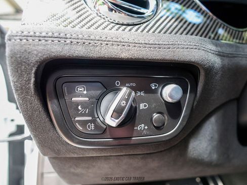 Used 2023 Bentley Bentayga Speed AWD/4WD image 26