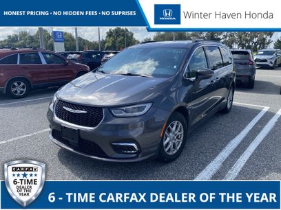 Used 2022 Chrysler Pacifica Touring-L