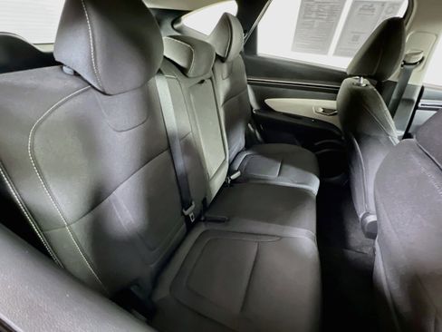 Used 2023 Hyundai Tucson SE AWD/4WD image 24