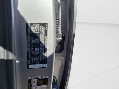 Certified 2024 Hyundai Santa Fe SEL image 28