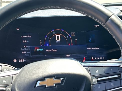 Used 2024 Chevrolet Traverse LT FWD image 10