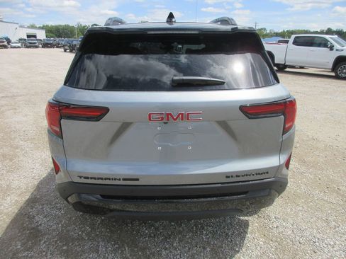 New 2026 GMC Terrain Elevation w/ Elevation Premium Package AWD/4WD image 5