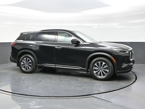 Used 2023 INFINITI QX60 Pure AWD/4WD image 8