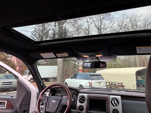 Used 2013 Ford F150 King Ranch w/ King Ranch Luxury Pkg image 25