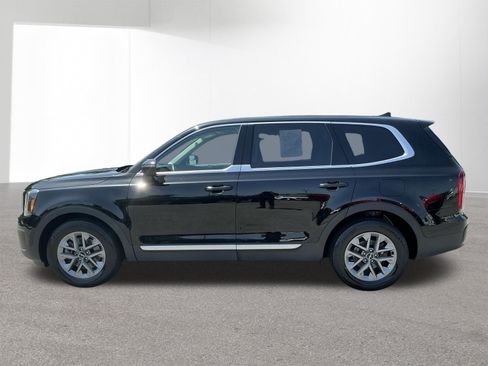 Certified 2024 Kia Telluride LX AWD/4WD image 6