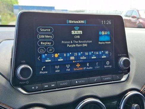 Used 2022 Nissan Sentra SR w/ SR Premium Package FWD image 18