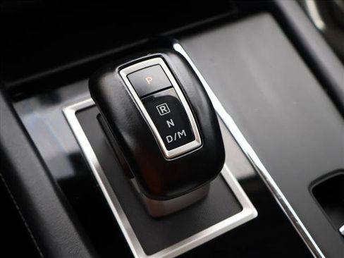 Used 2023 Mitsubishi Outlander SE AWD/4WD image 18