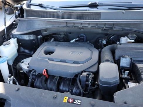 Used 2019 Kia Sorento LX w/ LX Convenience Package image 39