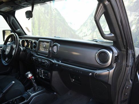 Used 2021 Jeep Wrangler Unlimited Sport AWD/4WD image 24
