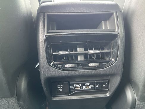 Used 2022 Jeep Grand Cherokee Trailhawk w/ Advanced Protech Group II AWD/4WD image 21