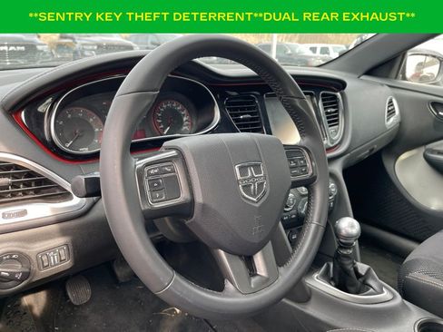 Used 2015 Dodge Dart SXT image 10