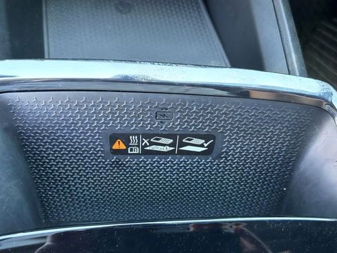 Used 2025 Chevrolet Equinox RS w/ Safety and Technology Package AWD/4WD image 29