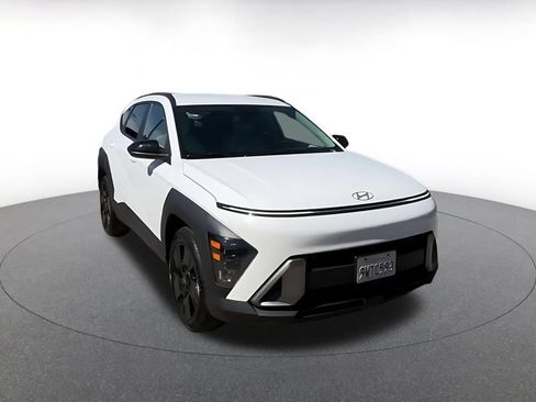 Used 2026 Hyundai Kona SEL Sport FWD image 3