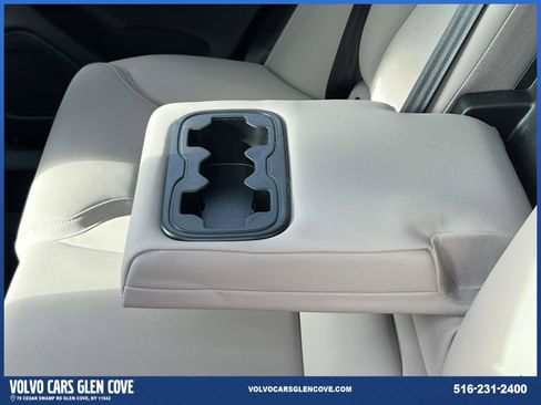 Used 2026 Volvo XC60 B5 Plus w/ Protection Package Premier image 10