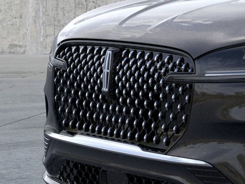 New 2026 Lincoln Aviator Black Label w/ Dynamic Handling Package AWD/4WD image 17