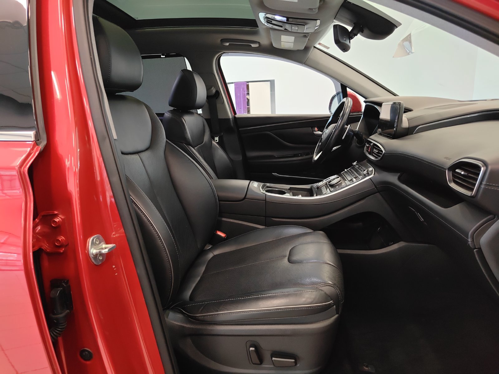 Used 2021 Hyundai Santa Fe Limited AWD/4WD image 19