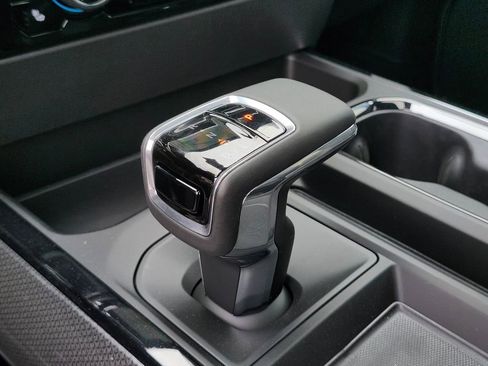 New 2026 Chevrolet Silverado 1500 ZR2 w/ Dark Appearance Package AWD/4WD image 35