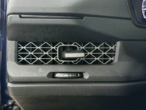 Certified 2023 Honda Accord EX image 9