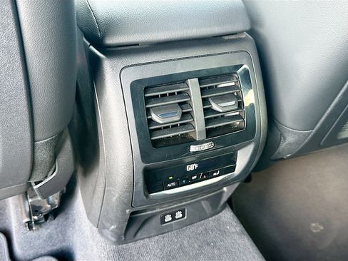 Used 2023 BMW X3 xDrive30i w/ M Sport Package image 25