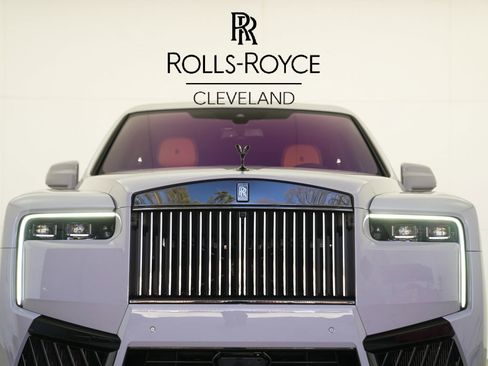 New 2026 Rolls-Royce Cullinan Black Badge image 80