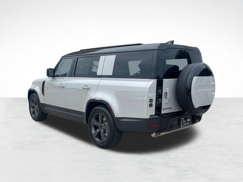 New 2026 Land Rover Defender 130 S image 3