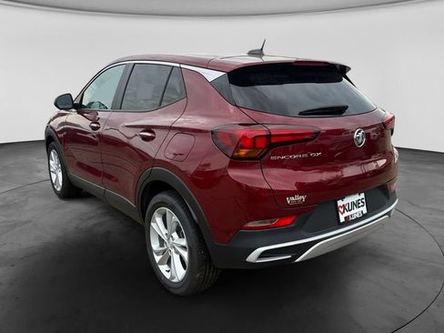 Used 2023 Buick Encore GX Preferred w/ Cold Weather Comfort Package FWD image 5