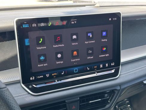 New 2026 Volkswagen Tiguan SE R-Line AWD/4WD image 20