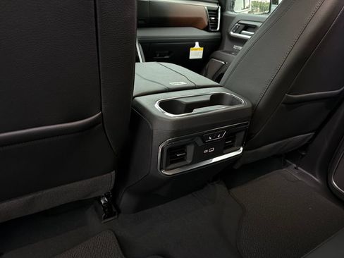 New 2026 GMC Sierra 1500 Denali w/ Technology Package AWD/4WD image 22