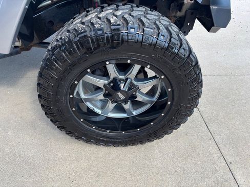 Used 2015 Jeep Wrangler Unlimited Sport AWD/4WD image 27
