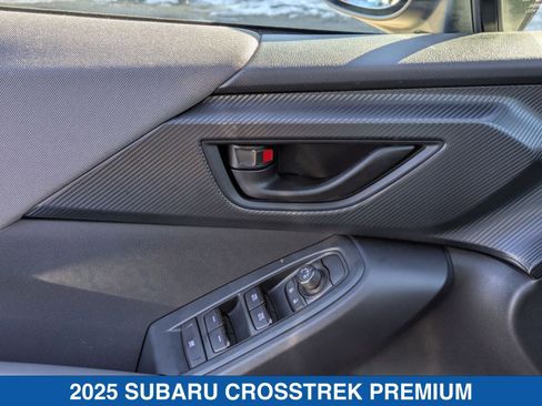 Certified 2025 Subaru Crosstrek 2.0i Premium image 13
