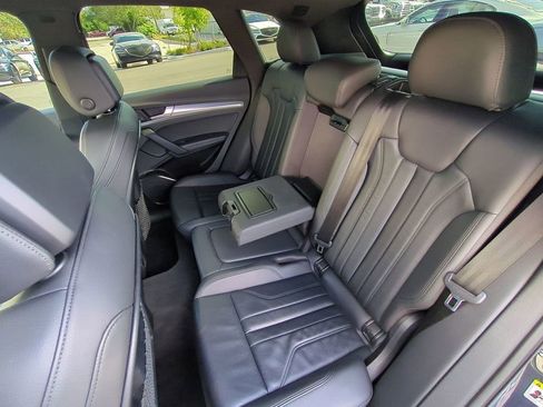 Used 2020 Audi Q5 2.0T Titanium Premium Plus w/ Premium Plus Package image 13