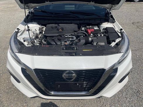 Used 2019 Nissan Altima 2.5 SR w/ SR Premium Package AWD/4WD image 25