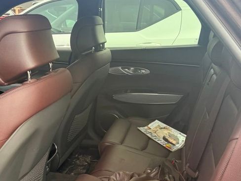 Used 2023 Genesis GV70 2.5T w/ Advanced Package image 10