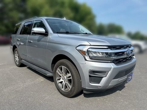 Certified 2024 Ford Expedition Limited AWD/4WD image 2