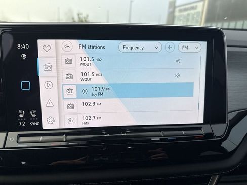 New 2026 Volkswagen Atlas Cross Sport SE AWD/4WD image 13