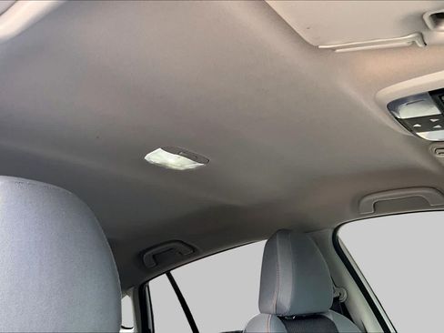 Used 2019 Subaru Crosstrek 2.0i Premium w/ Eyesight System AWD/4WD image 13