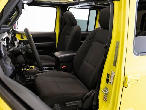 Used 2023 Jeep Wrangler Sport S w/ Sun And Sound Package image 18