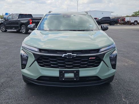Used 2024 Chevrolet Trax RS w/ Driver Confidence Package FWD image 20
