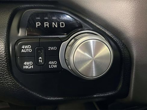 Used 2019 RAM 1500 Sport w/ Black Appearance Package image 23