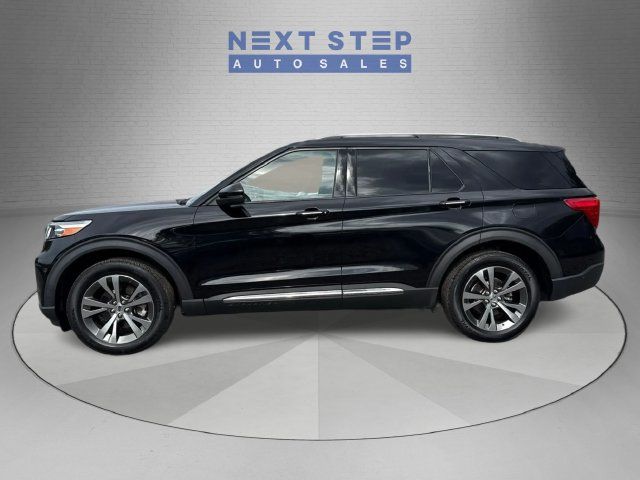 Used 2020 Ford Explorer Platinum w/ Premium Technology Package AWD/4WD image 4